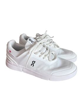 On Running The Roger Spin Women’s Tennis Sneaker Shoes Size 9 in White Black